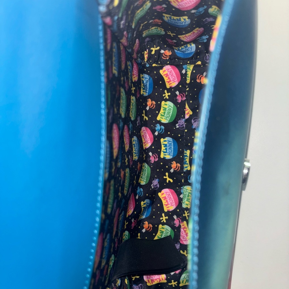 Winnie the Pooh-loungefly Colorful Balloon-Themed Women's Bag - Picture 3 of 4